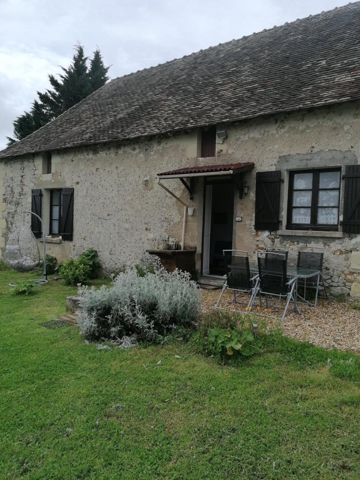 Charmante Maison, Calme Et Nature A La Roche Posay Villa Exterior foto